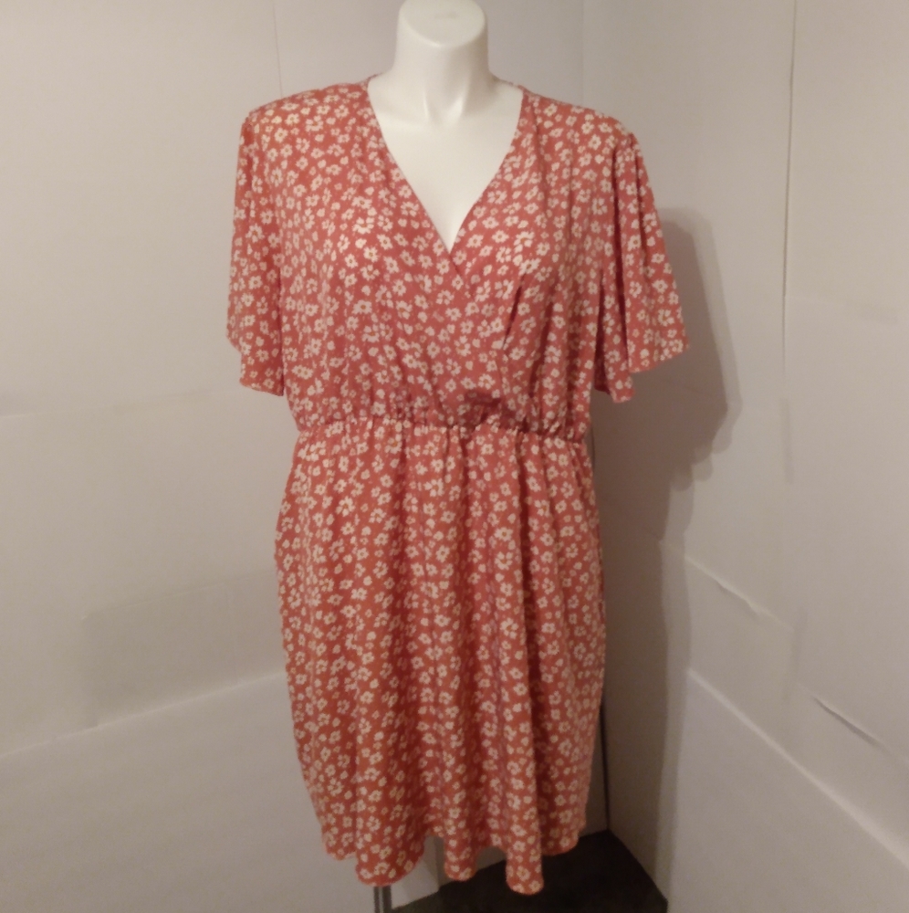 Milkmaid Silky Smooth Peach Daisy Cottagecore Plus Dress